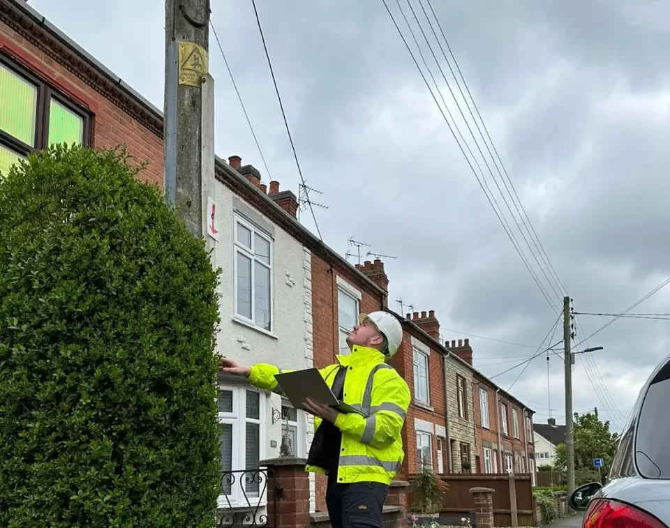 network survey - fibre optic connections